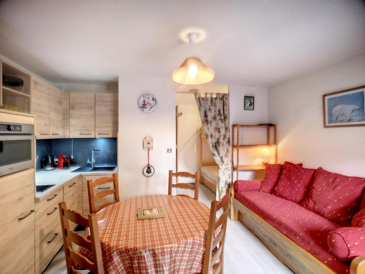 Les Menuires: 2 Pieces, 4 Pers, Pied Des Pistes, Parking Gratuit - Fr-1-178-100 Apartment Saint-Martin-de-Belleville Bagian luar foto