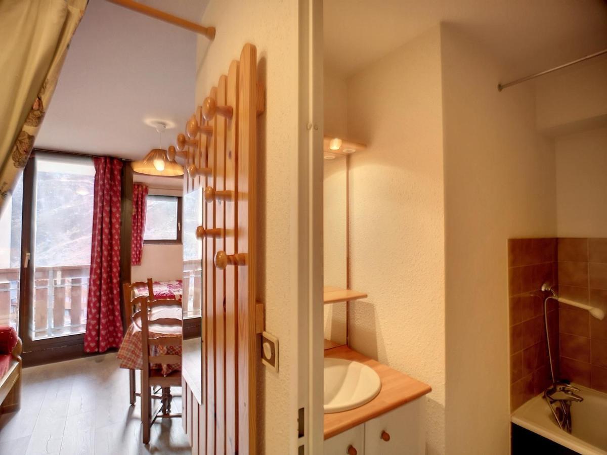 Les Menuires: 2 Pieces, 4 Pers, Pied Des Pistes, Parking Gratuit - Fr-1-178-100 Apartment Saint-Martin-de-Belleville Bagian luar foto